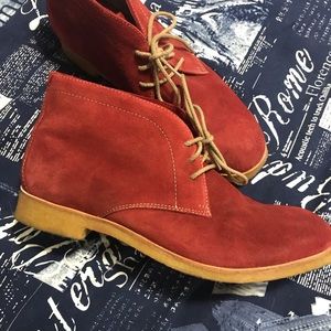 Johnston & Murphy trendy red suede lace up booties